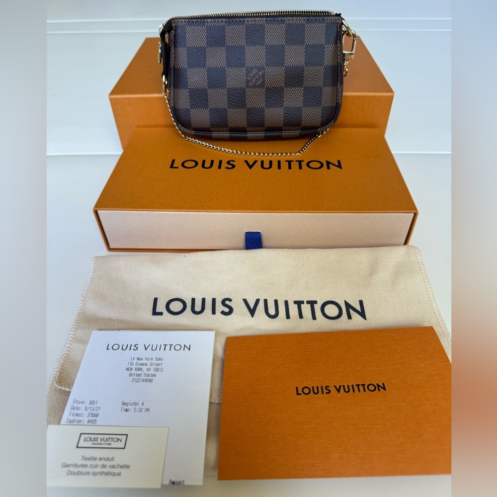 NWT Louis Vuitton Mini Pochette Damier Ebene